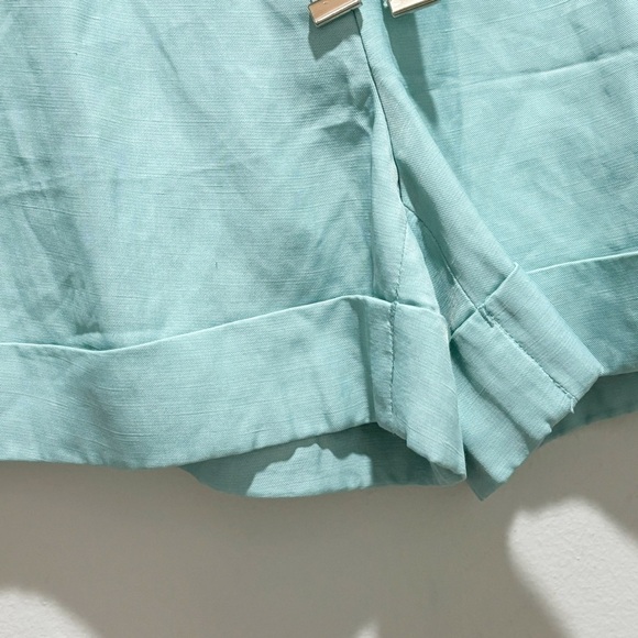 MOTF Women’s Blue High Rise Linen Blend Tie Front Cuffed Shorts Size Small - Picture 3 of 10